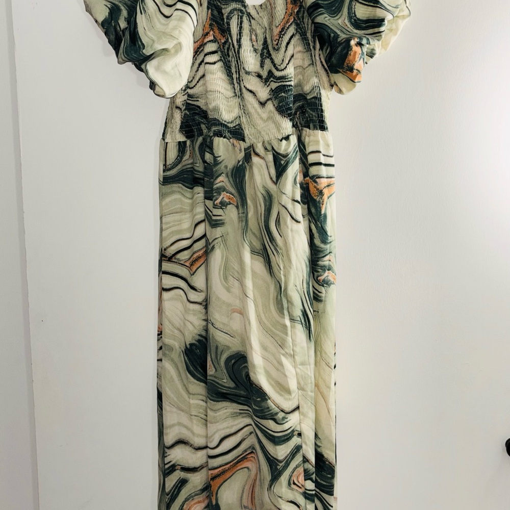 Abstract Patterned Dress - Picture 4 of 5